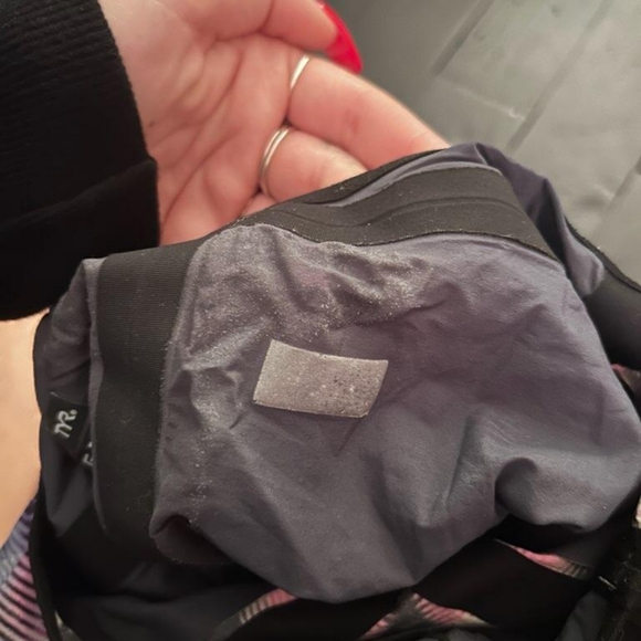 TYR Venzo, size 26, pink & black - Picture 5 of 6